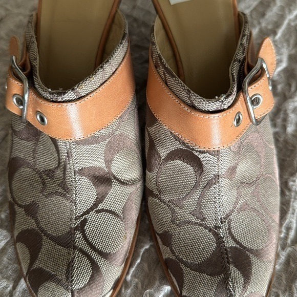Coach Bethany Logo‎ Canvas Leather Trim Wedge Mules Size 6.5 $170 NWT Brown/Tan - Picture 13 of 13
